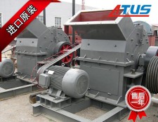 錘式破碎機(jī)液壓泵、馬達(dá)及減速機(jī)